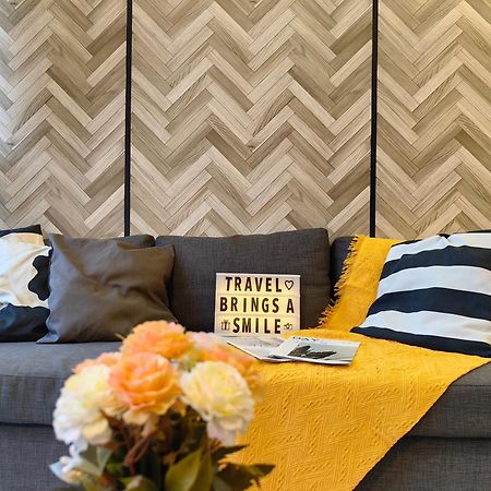 Medini D'Pristine, 3 Min Walk To Legoland, Netflix By Hint Homestay Nusajaya  Bagian luar foto