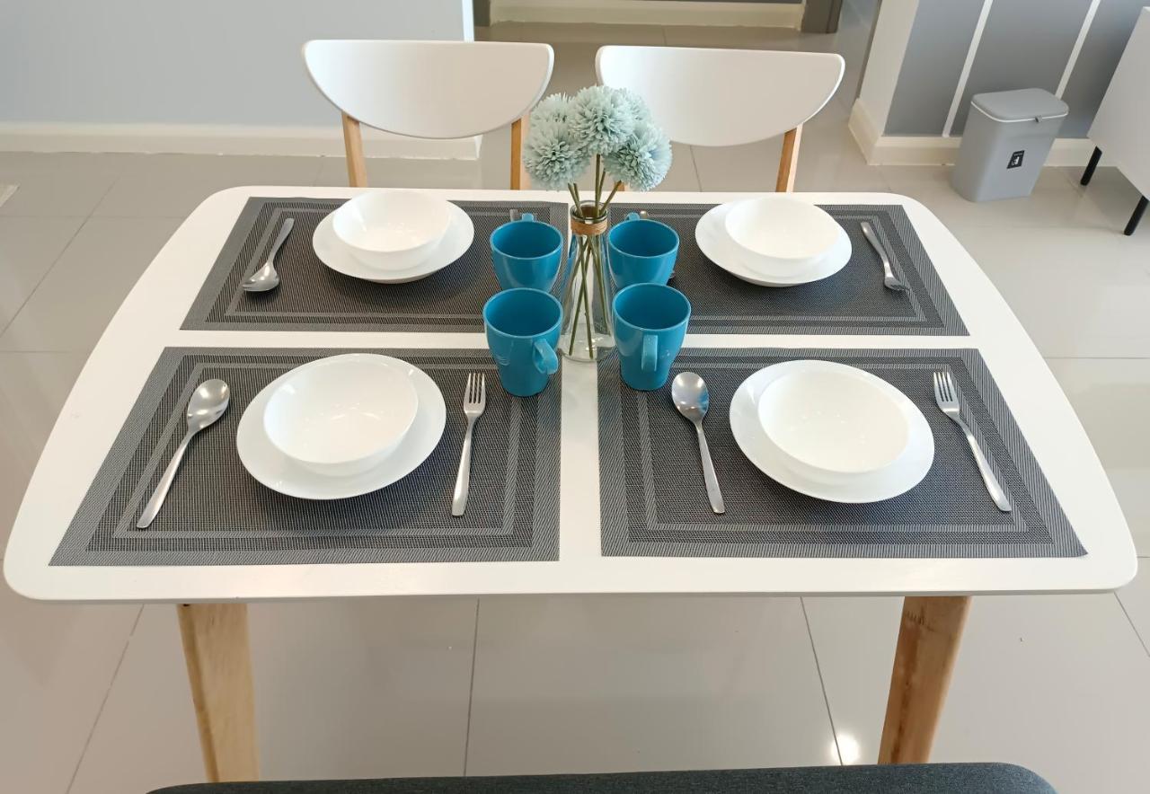 Medini D'Pristine, 3 Min Walk To Legoland, Netflix By Hint Homestay Nusajaya  Bagian luar foto