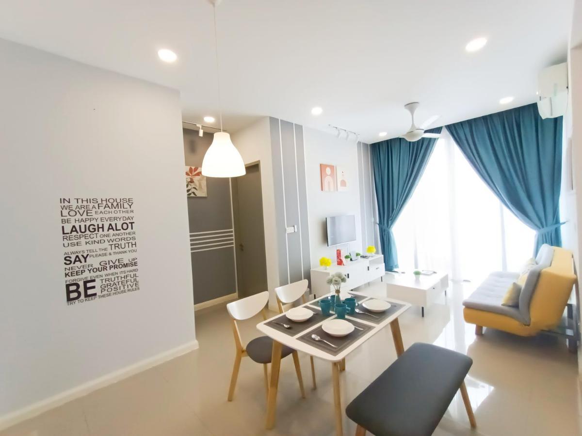 Medini D'Pristine, 3 Min Walk To Legoland, Netflix By Hint Homestay Nusajaya  Bagian luar foto