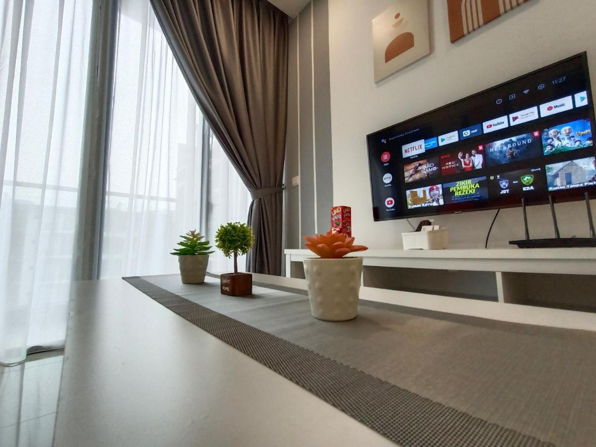 Medini D'Pristine, 3 Min Walk To Legoland, Netflix By Hint Homestay Nusajaya  Bagian luar foto