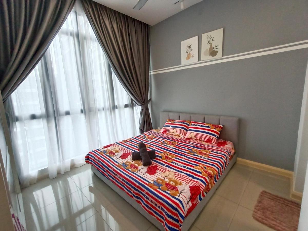 Medini D'Pristine, 3 Min Walk To Legoland, Netflix By Hint Homestay Nusajaya  Bagian luar foto
