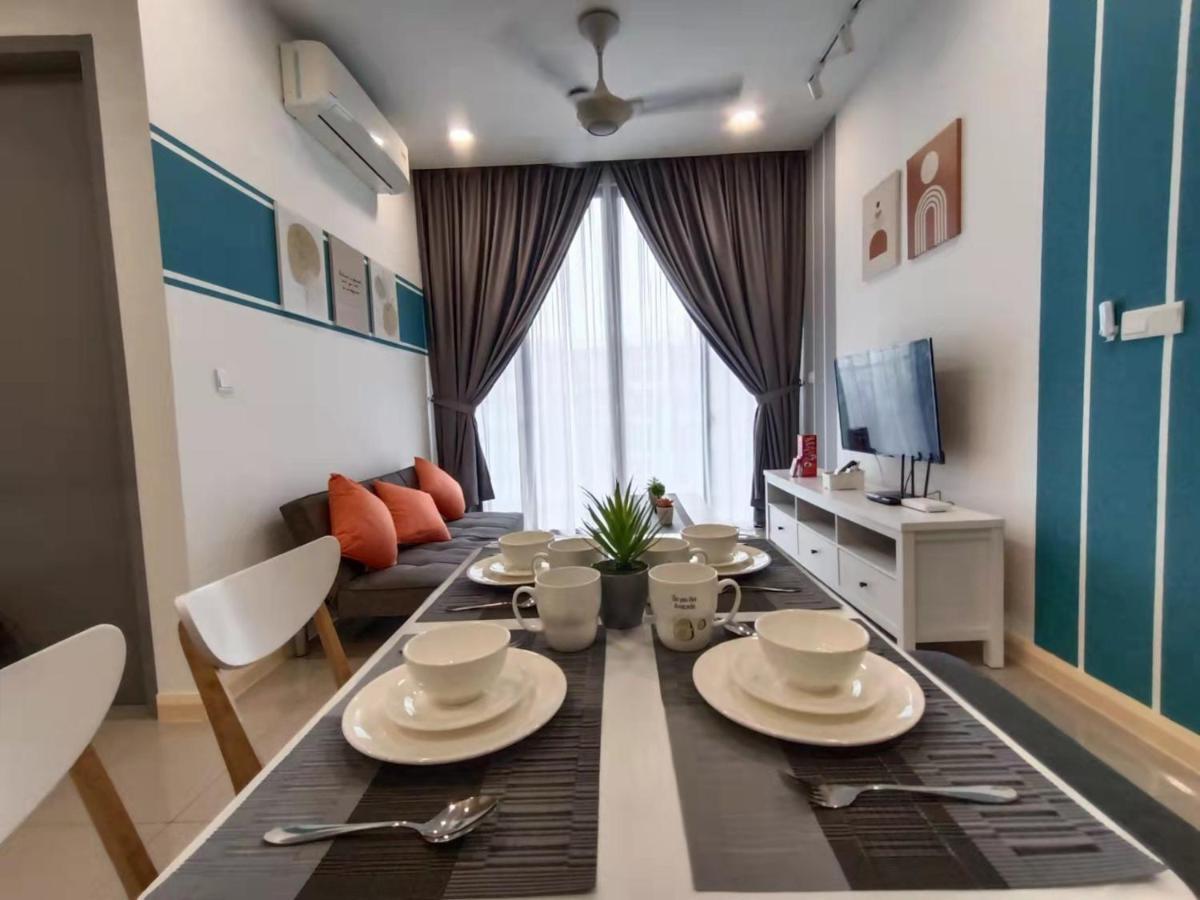 Medini D'Pristine, 3 Min Walk To Legoland, Netflix By Hint Homestay Nusajaya  Bagian luar foto