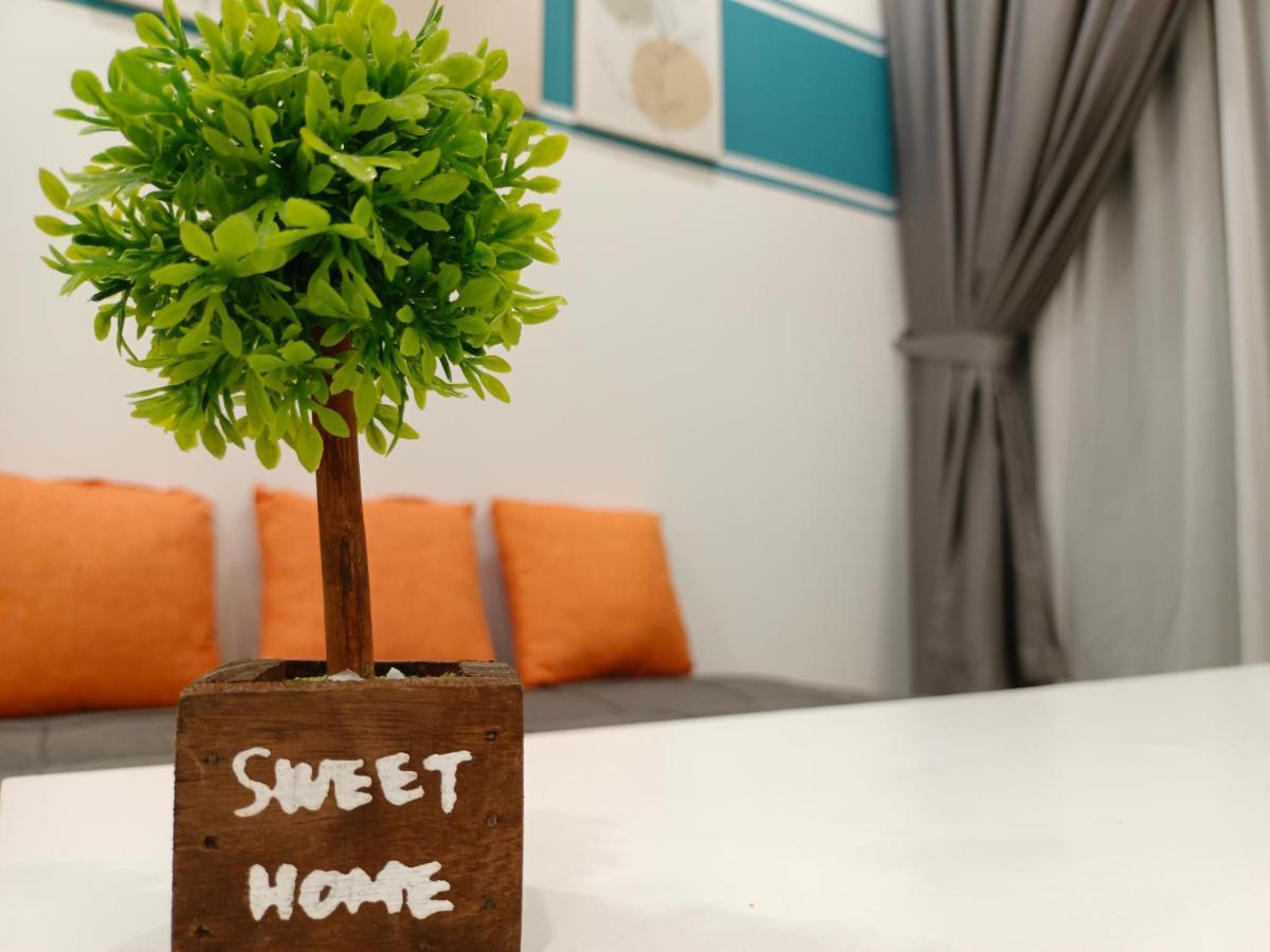 Medini D'Pristine, 3 Min Walk To Legoland, Netflix By Hint Homestay Nusajaya  Bagian luar foto